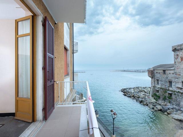 Appartamento in vendita a Rapallo