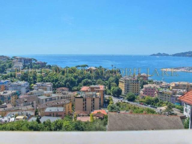 Appartamento in vendita a Rapallo