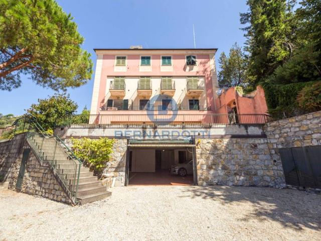 Appartamento in vendita a Rapallo GE