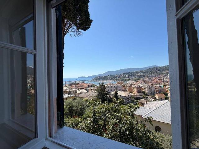 Appartamento in vendita a Rapallo GE