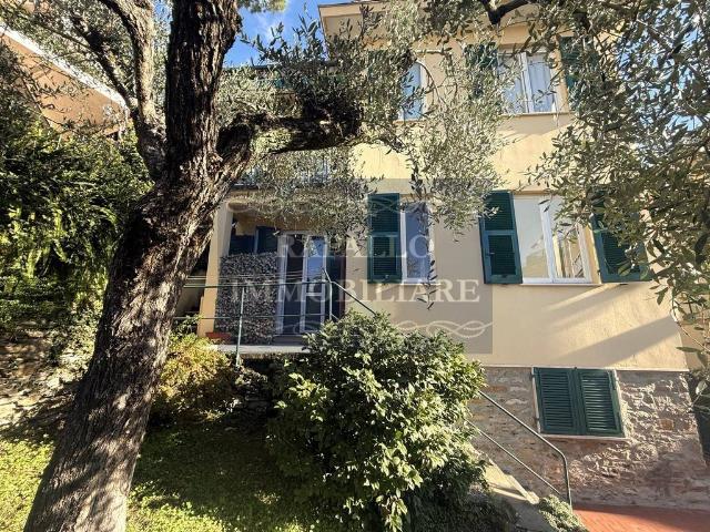 Appartamento in vendita a Rapallo GE