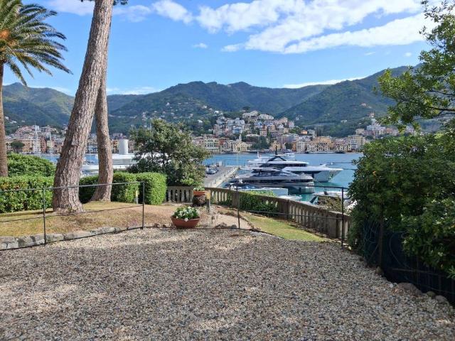 Appartamento in vendita a Rapallo GE
