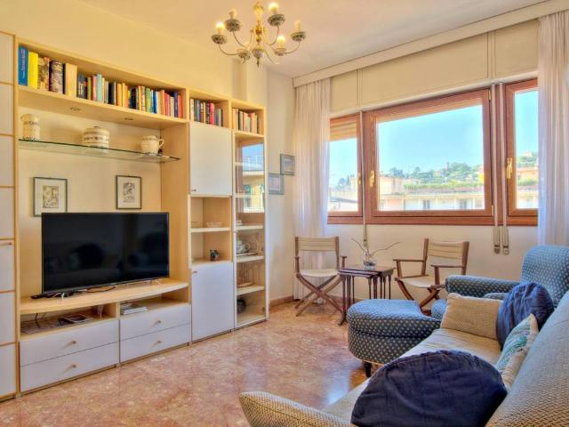 Appartamento in vendita a Rapallo GE