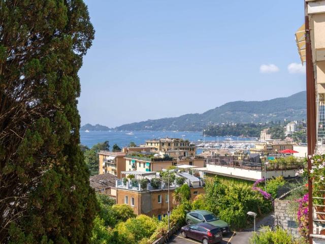 Appartamento in vendita a Rapallo GE