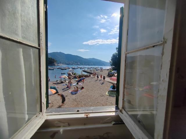 APPARTAMENTO in VENDITA a RAPALLO SAN MICHELE DI PAGANA di 3 vani