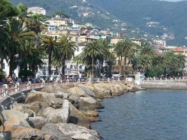 Appartamento in vendita a Rapallo via della Libertà, 34, Centro Interno Ferrovia