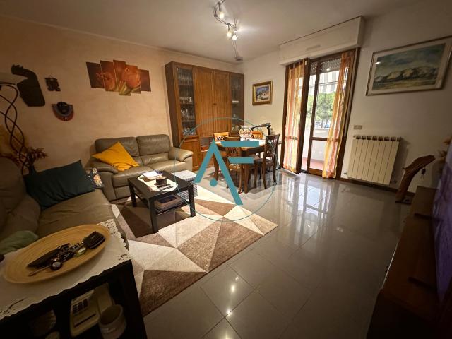 APPARTAMENTO in VENDITA a RAVENNA GALILEI di 4 vani