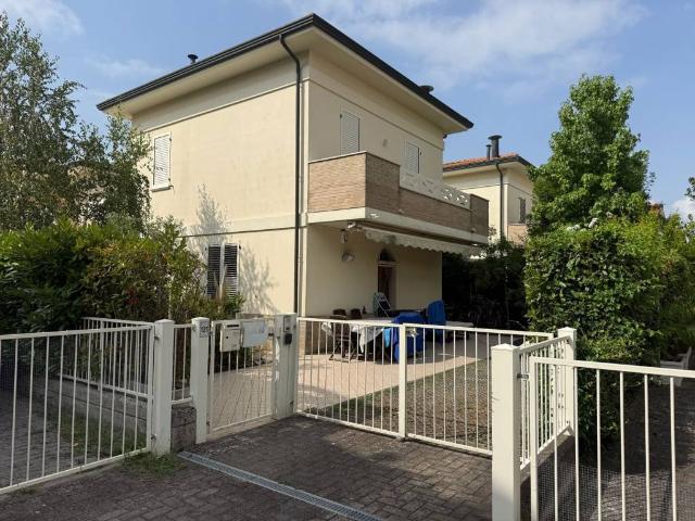 Appartamento in vendita a Ravenna RA