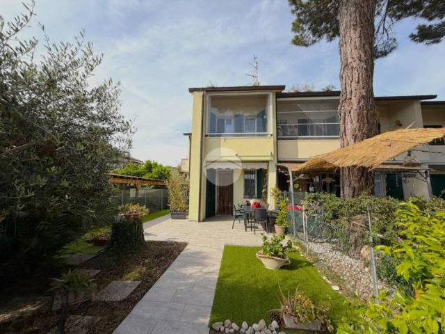 Appartamento in vendita a Ravenna viale paolo e francesca, Lido Adriano Lido di Dante