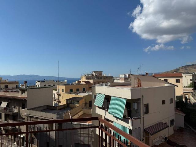 Appartamento in vendita a Reggio Calabria RC