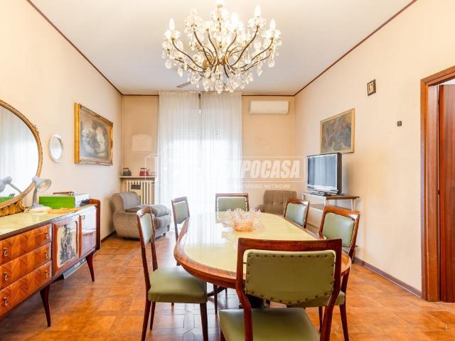 Appartamento in vendita a Reggio Emilia