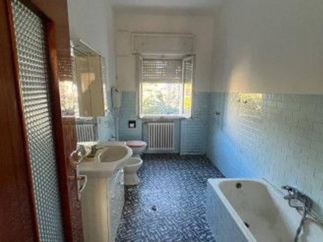 Appartamento in vendita a Reggio Emilia