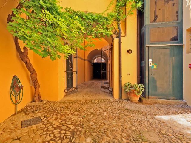 Appartamento in vendita a Reggio Emilia