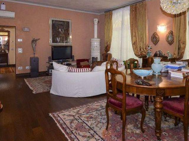 Appartamento in vendita a Reggio Emilia RE