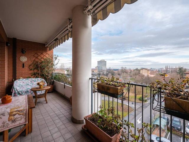 Appartamento in vendita a Reggio Emilia RE