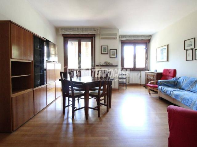 Appartamento in vendita a Reggio Emilia RE