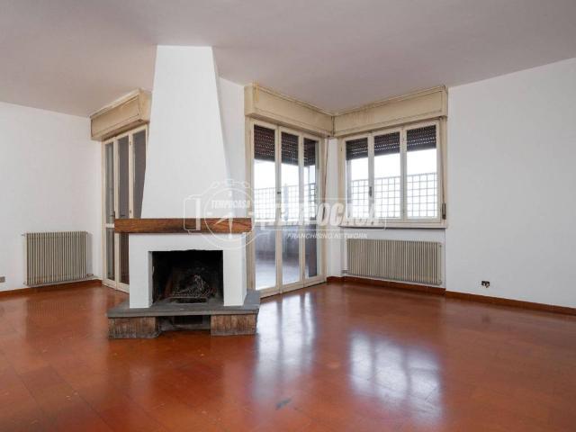 Appartamento in vendita a Reggio Emilia RE