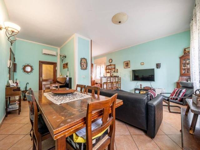 Appartamento in vendita a Reggio Emilia RE