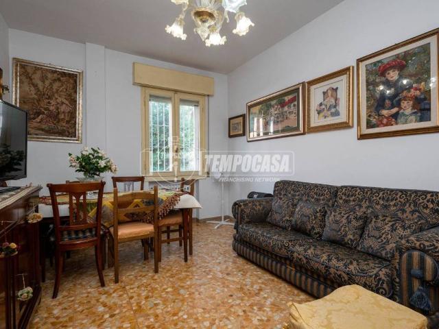 Appartamento in vendita a Reggio Emilia RE