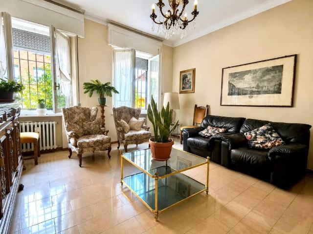 Appartamento in vendita a Reggio Emilia RE