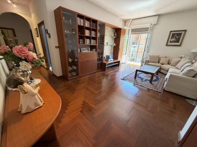 Appartamento in vendita a Reggio Emilia RE