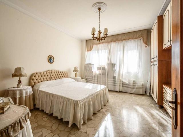 Appartamento in vendita a Reggio Emilia RE