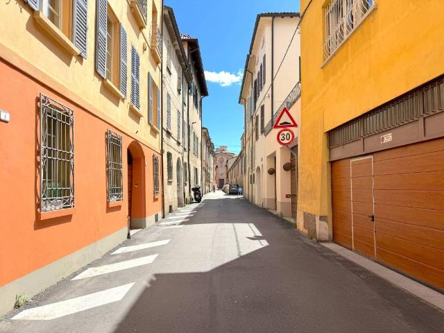 Appartamento in vendita a Reggio Emilia RE