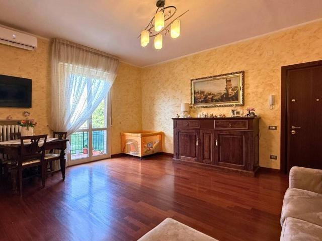 Appartamento in vendita a Reggio Emilia RE