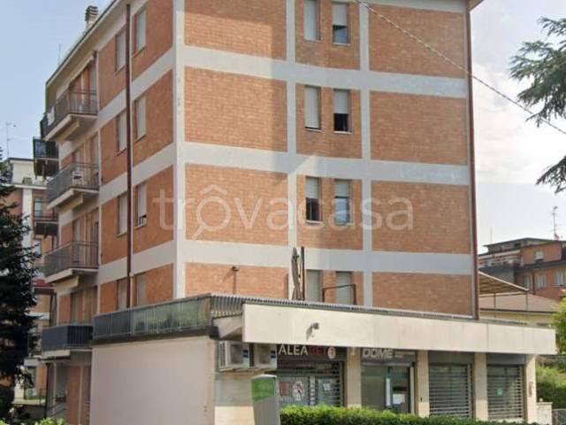 Appartamento in vendita a Reggio nell'Emilia via Fratelli Rosselli, 5, Regina Pacis