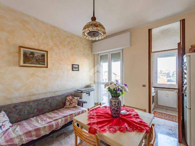 Appartamento in vendita a Rescaldina MI