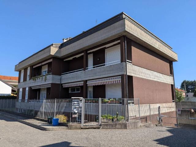 Appartamento in vendita a Rescaldina MI