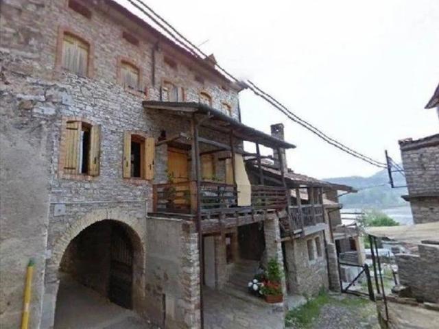 Appartamento in vendita a Revine Lago TV