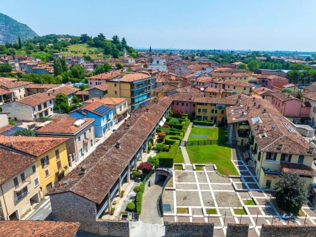 Appartamento in vendita a Rezzato BS