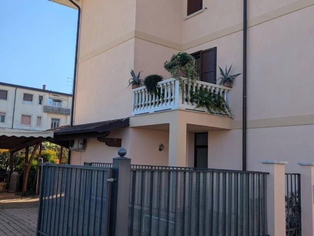 Appartamento in vendita a Rezzato BS