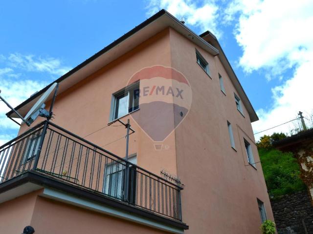 Appartamento in vendita a Rezzoaglio