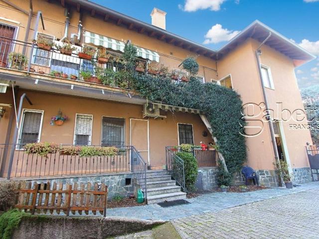 Appartamento in vendita a Rho