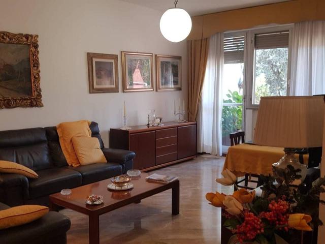 Appartamento in vendita a Rho