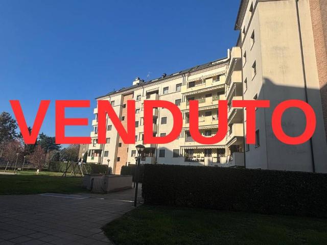 Appartamento in vendita a Rho MI
