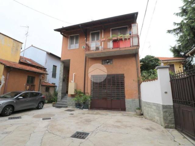 Appartamento in vendita a Rho MI