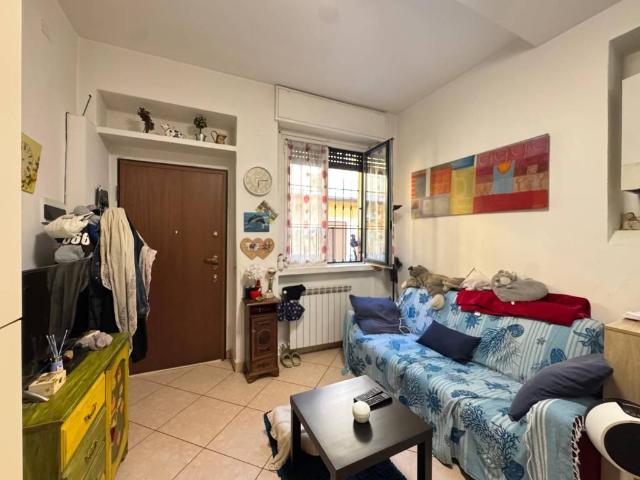 Appartamento in vendita a Rho MI