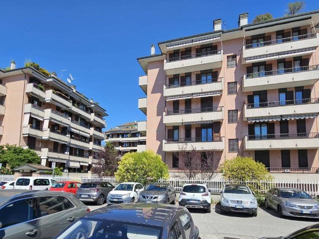 Appartamento in vendita a Rho MI