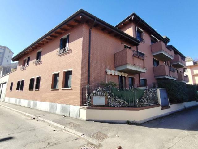 Appartamento in vendita a Rho MI