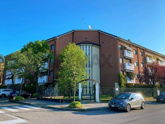 Appartamento in vendita a Rho MI