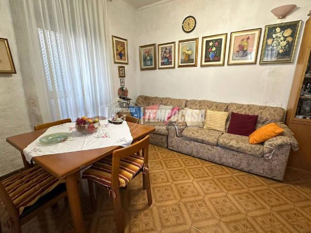Appartamento in vendita a Rho MI