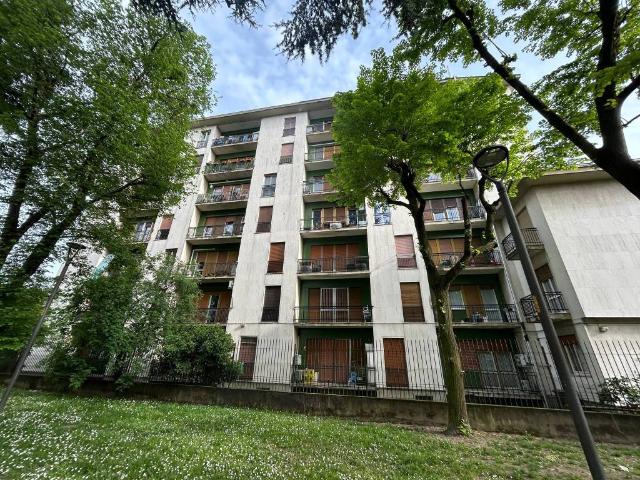 Appartamento in vendita a Rho MI