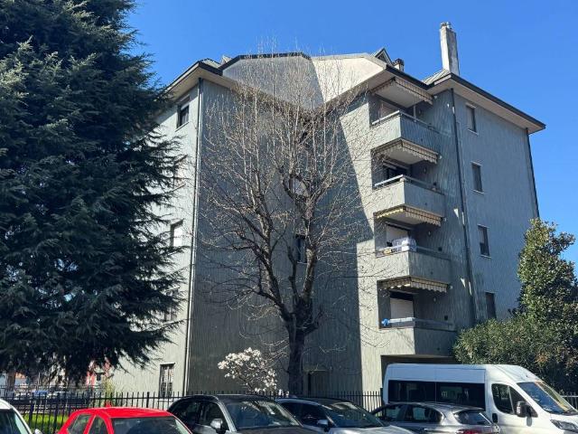 Appartamento in vendita a Rho MI
