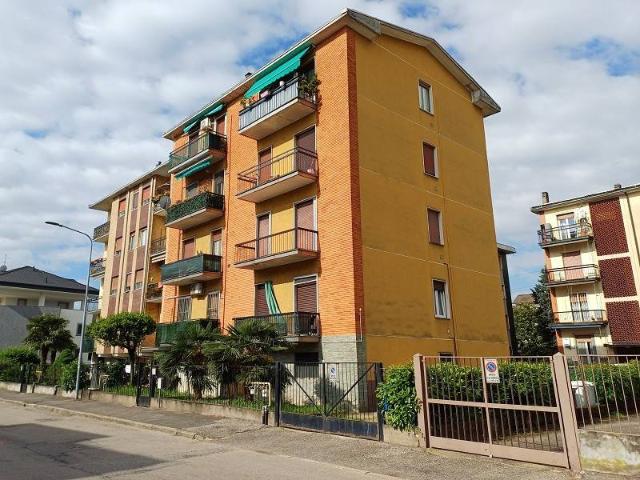 Appartamento in vendita a Rho MI
