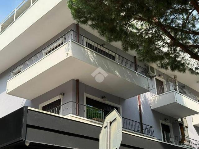 Appartamento in vendita a Riccione RN