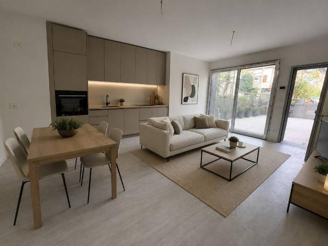 Appartamento in vendita a Riccione RN