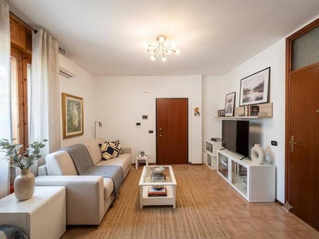 Appartamento in vendita a Riccione RN
